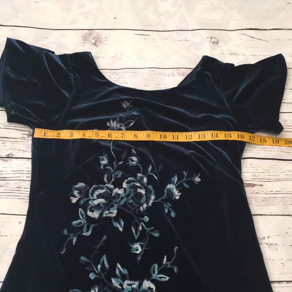 NWOT White House Black Market Teal Velvet Dress - Picture 5 of 8